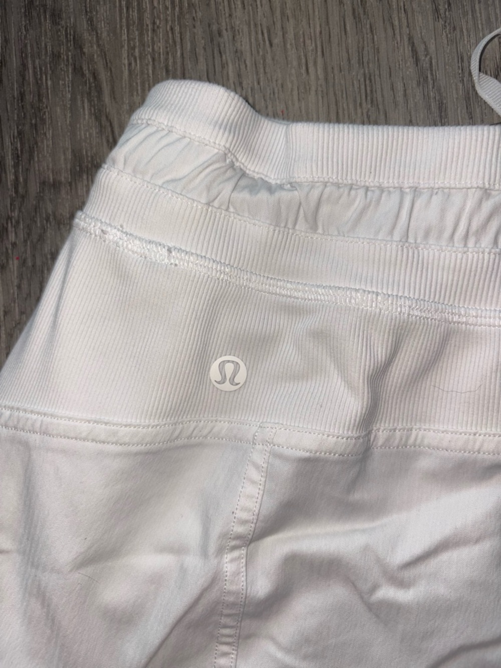 Lululemon Women’s White Shorts